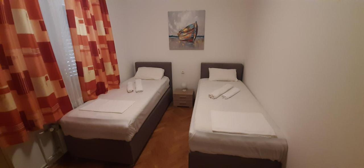Apartment Krajacic Krk Town Exterior foto